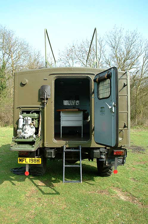 gaz30304_12.jpg