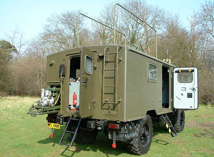 gaz30304_9.jpg