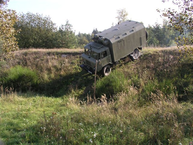 img00004gas.jpg