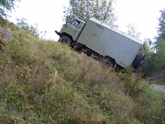 img00024gas.jpg